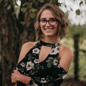 Meet your Posher, Rachel